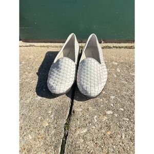 Trotters Womens White Woven Leather Loafer Flats Shoes Size 5.5M